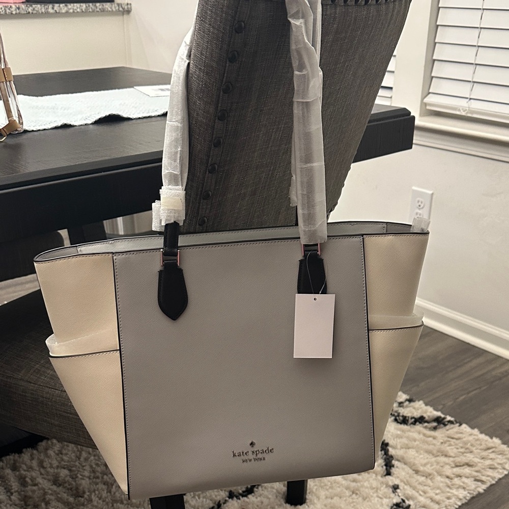 NWT Kate Spade Elegant Gray and Cream Laptop Tote